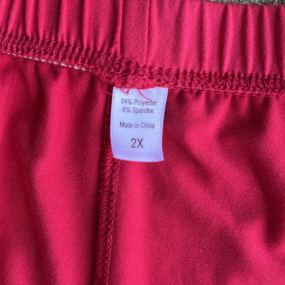 Bright Red Soft Lightweight 94% Polyester 6% Span… - image 4